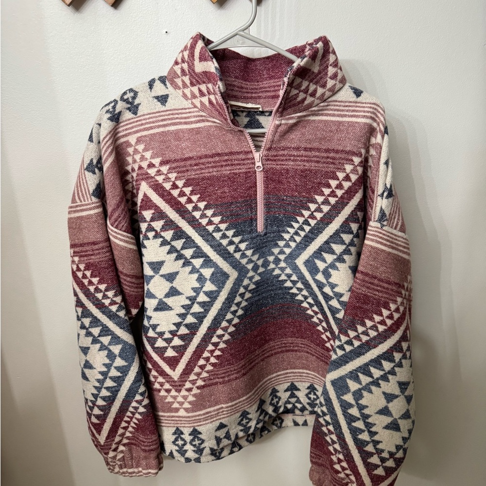 Geometric Patterned Pullover Sweater - image 1